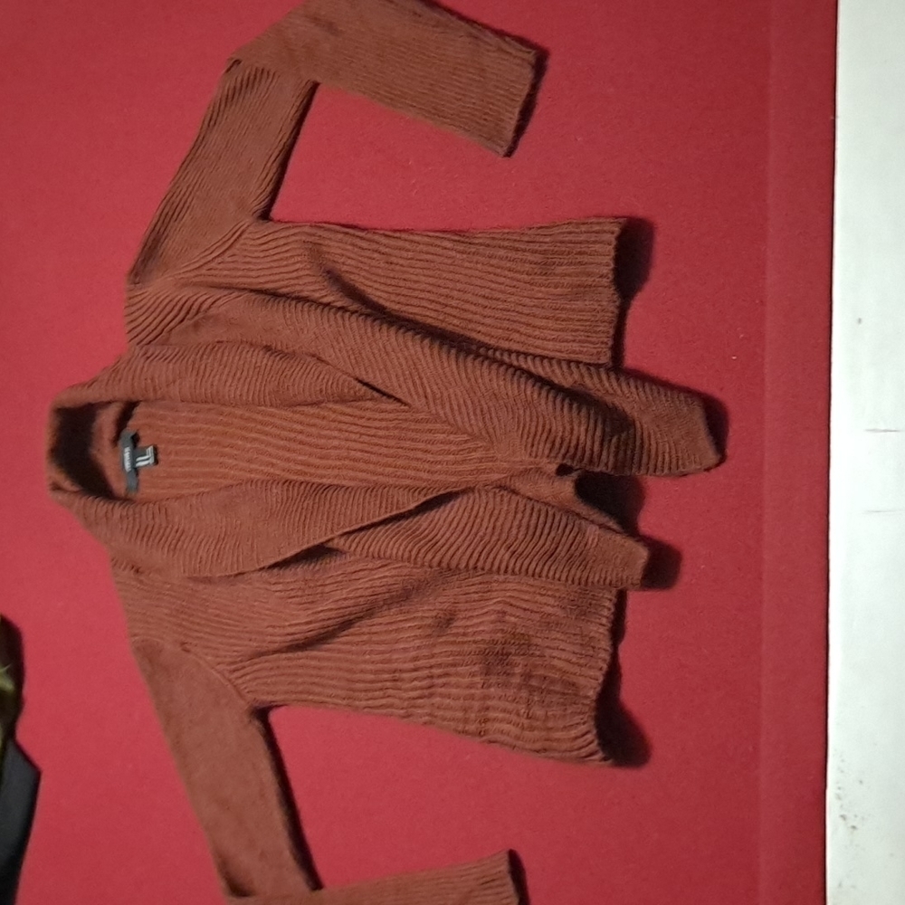 𝅺🔥Forever 21 cardigan (m)